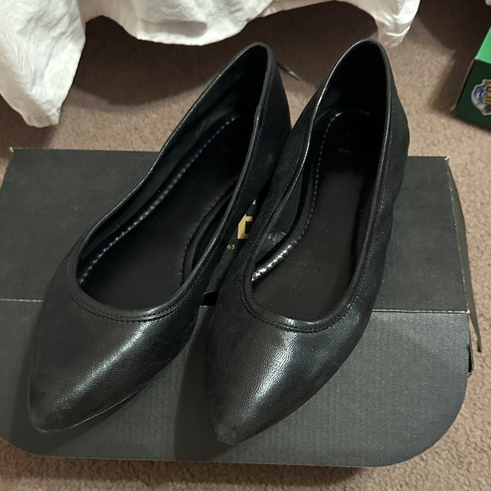 Frye Regina ballet